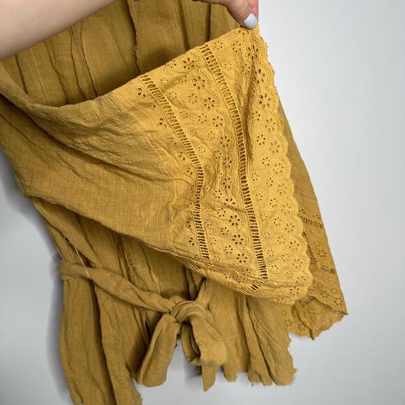 Kye Mi Women’s Mustard Cotton Tie Waist Bell Crochet Sleeved Cover Up Size M NWT - Picture 2 of 8